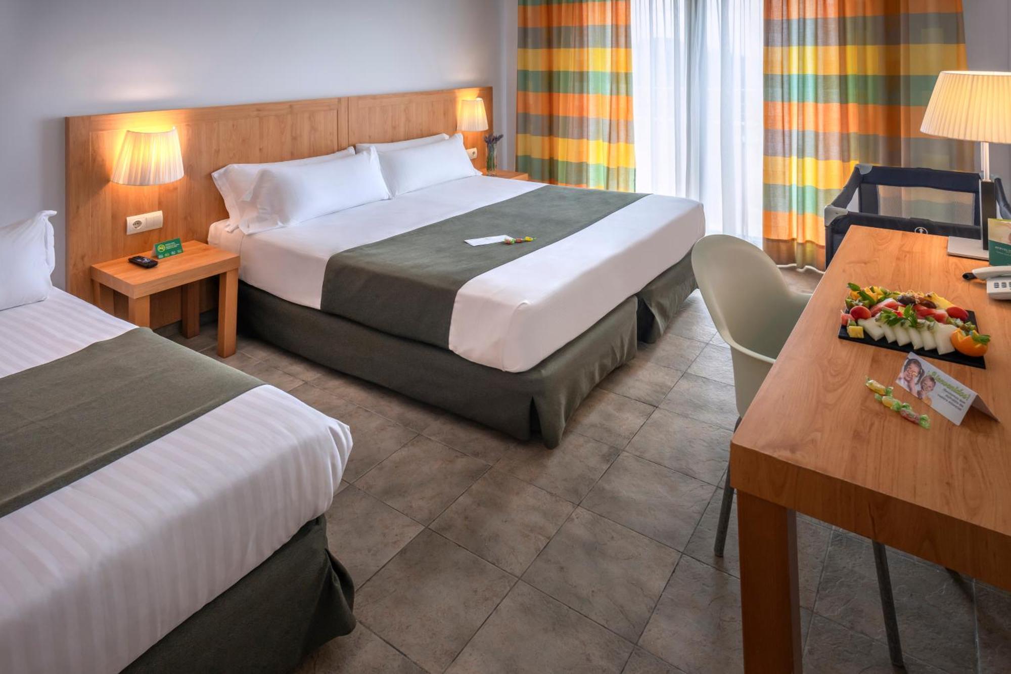 Vilar Rural De Sant Hilari Sacalm By Serhs Hotels Rum bild